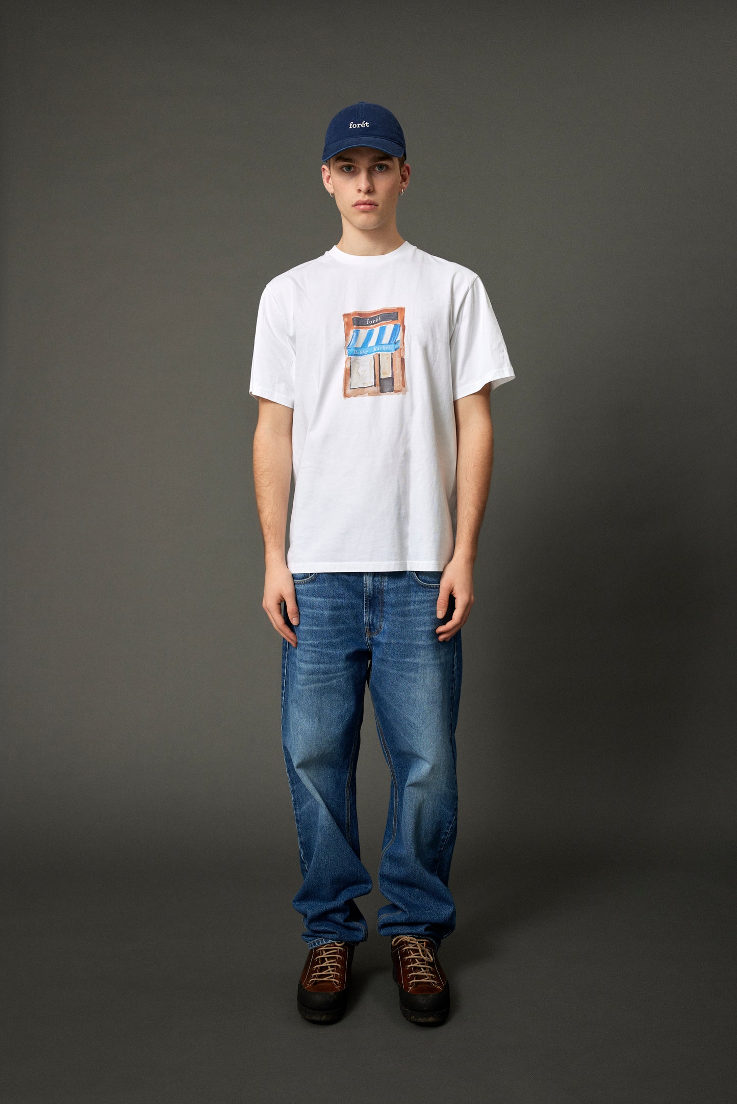 Forét White Market T-Shirt